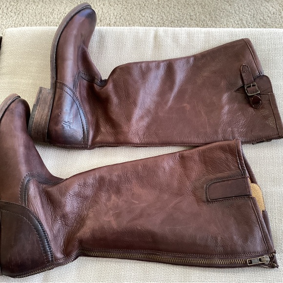 Frye Brown Equestrian Leather Boots 7 - Picture 5 of 16